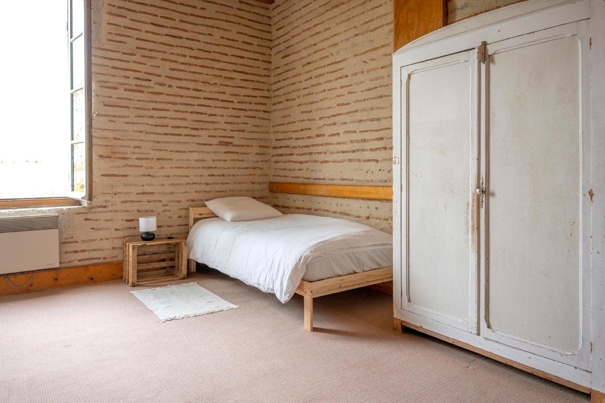 Charmante maison avec piscine Le Mas-dʼAgenais Extérieur photo